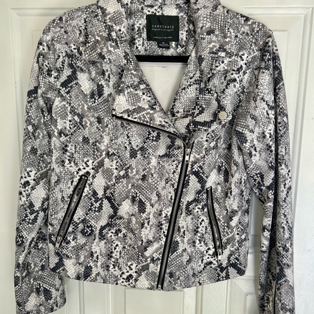 Women’s Jacket by Sanctuary